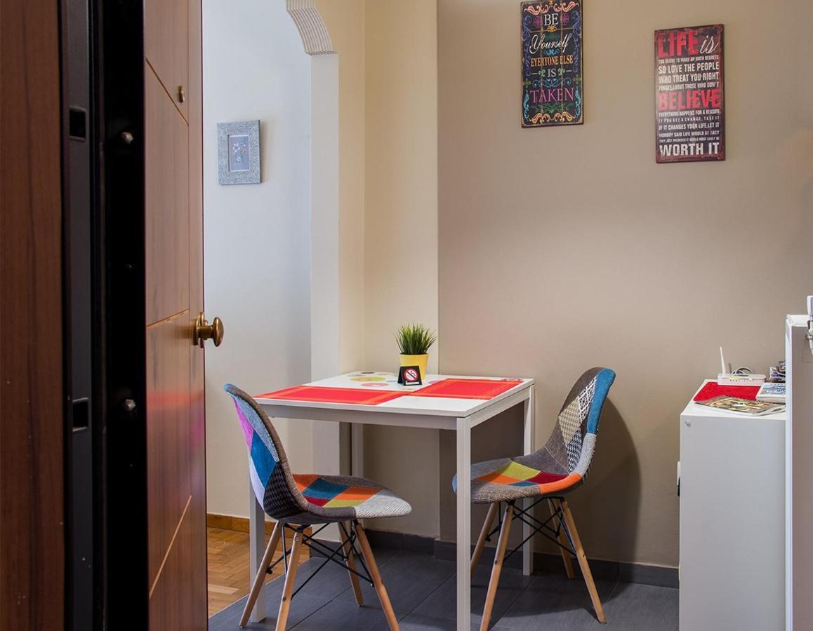 Close To The National Museum Apartment Athen